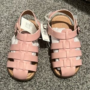 Old Navy-Size 8 Pink Sandals
New with Tags